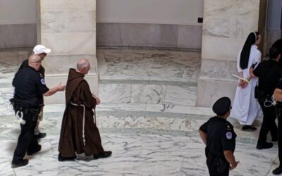 ARRESTADO POR EL GOBIERNO AMERICANO